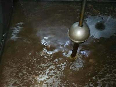 小区水箱清洗用什么药水？