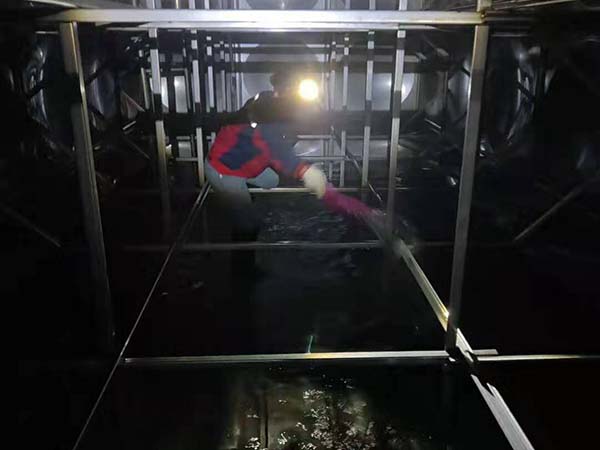 二次供水箱清洗服务-专业清洗-设备齐全-安全可靠